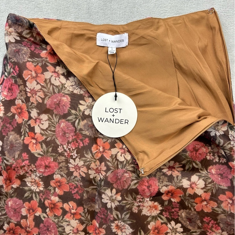 LOST + WANDER women's size small floral boho shimmery maxi skirt NWT - Picture 8 of 8
